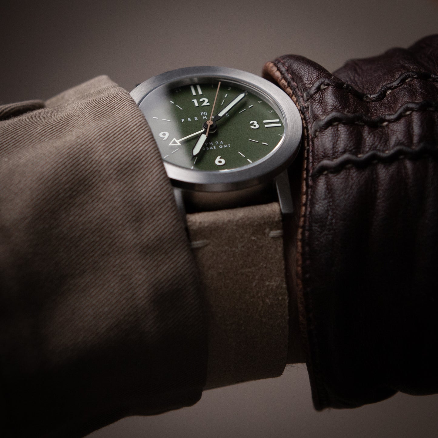 PH24 GMT Green watch + PHSU strap