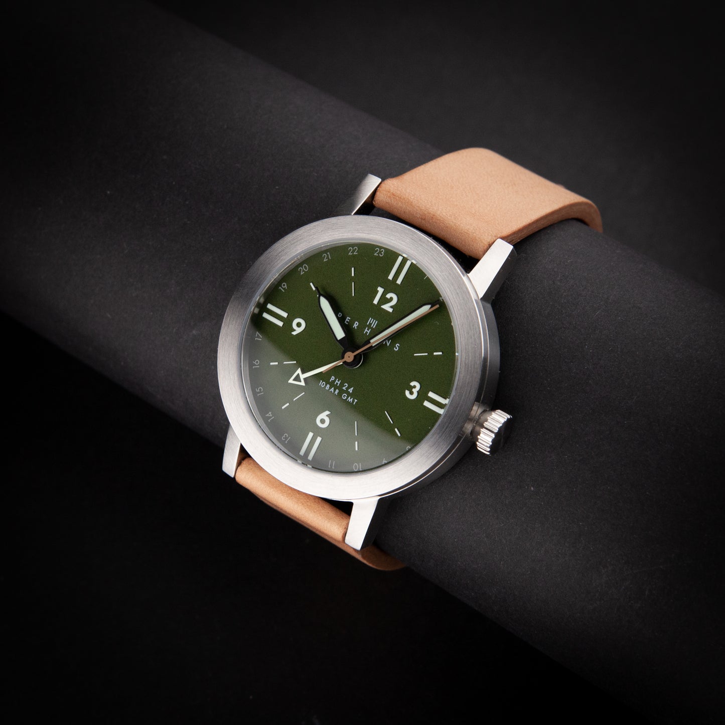 PH24 GMT Green watch + PHBE strap